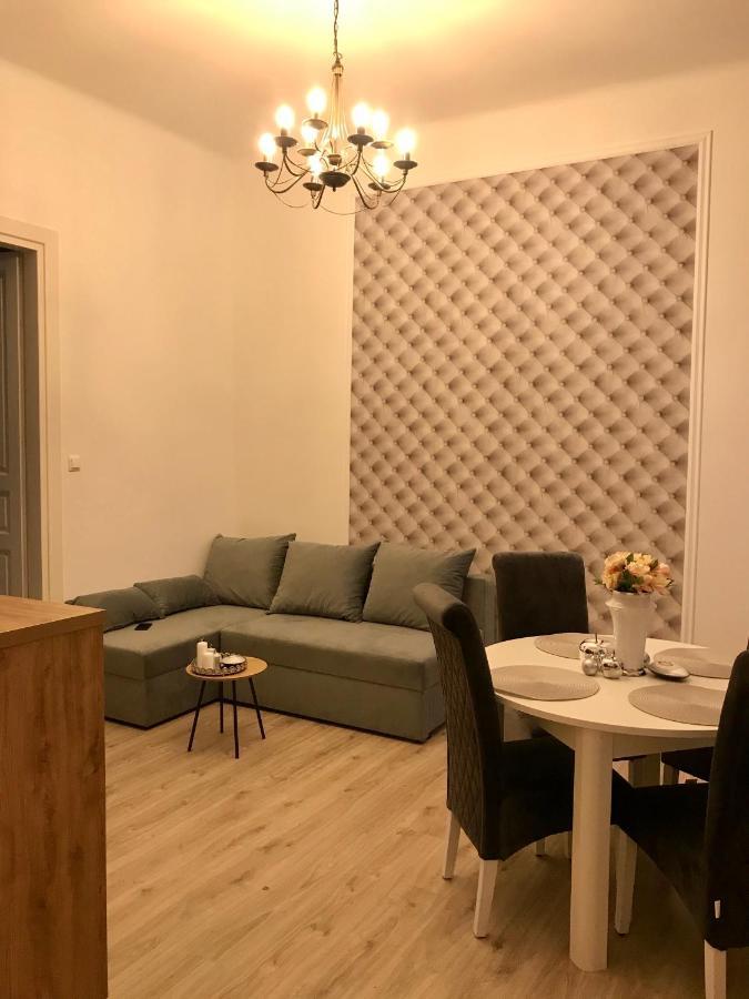 Apartament Mickiewicza - Pkp Station Przemysl Bagian luar foto